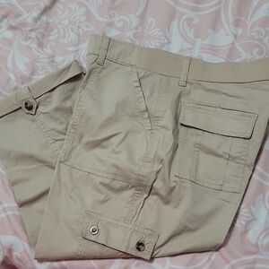 Spring! Lee Women's Size 14 Tan Capris Comfort Waist Stretch Cargo Style Casual